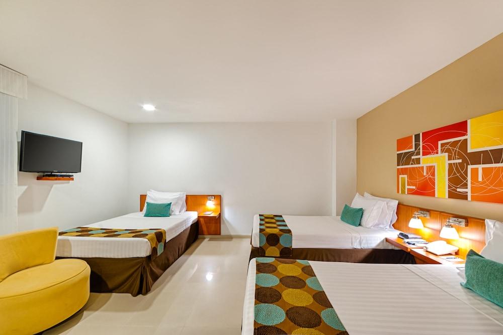 Hotel Ms Chipichape Plus Кали Экстерьер фото