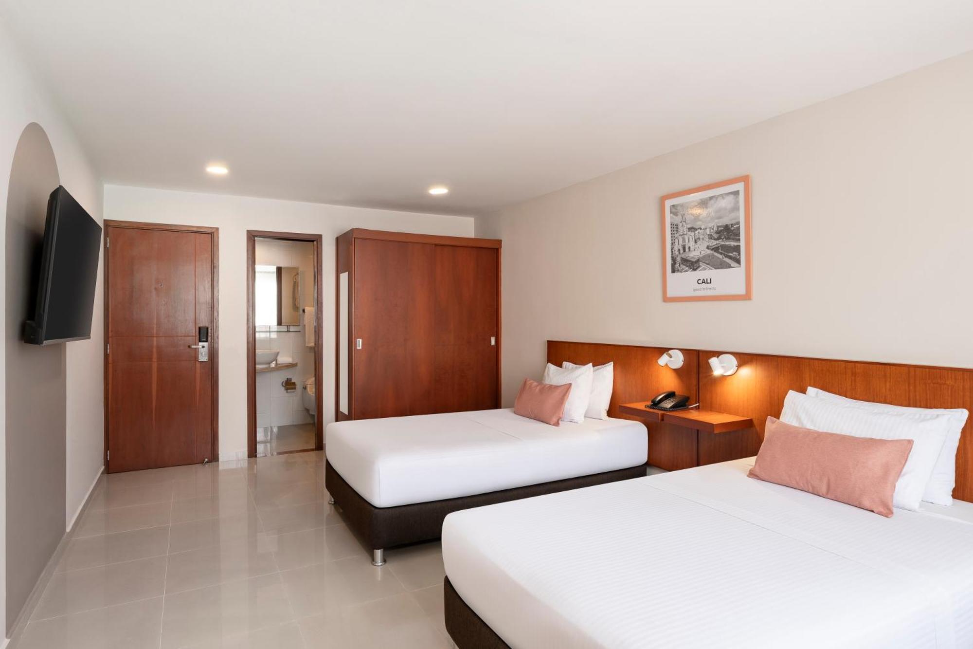 Hotel Ms Chipichape Plus Кали Экстерьер фото